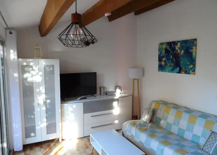 Casa vacanze Maison Au Calme De La Pinède, Piscine, Et Farniente